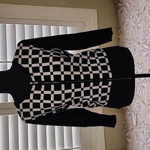 Ladies balck and white sweater